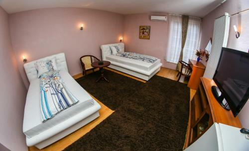 Hostal Guest House Fontana