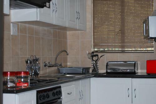 Hostal Sunward Park Guesthouse & Conference Center