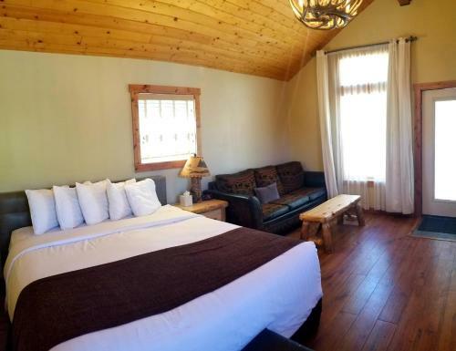 Hotel Convict Lake Resort