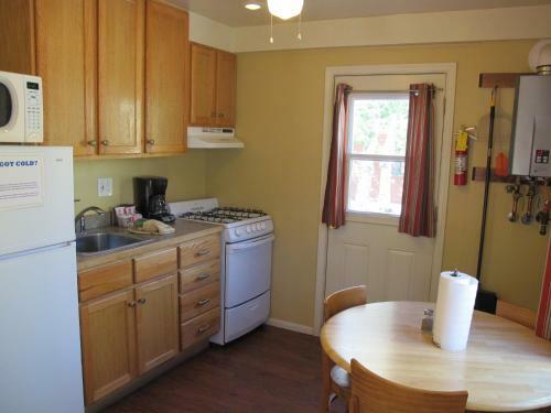 Hotel Convict Lake Resort