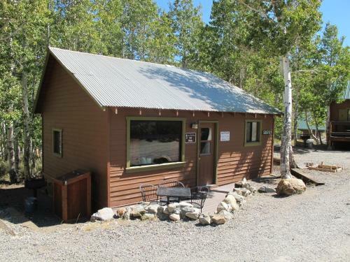 Hotel Convict Lake Resort