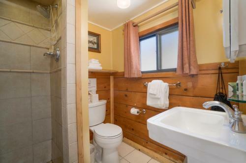 Hotel Convict Lake Resort