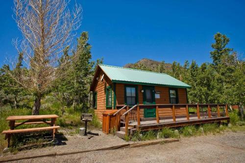 Hotel Convict Lake Resort