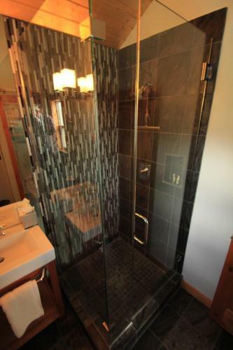 Hotel Convict Lake Resort