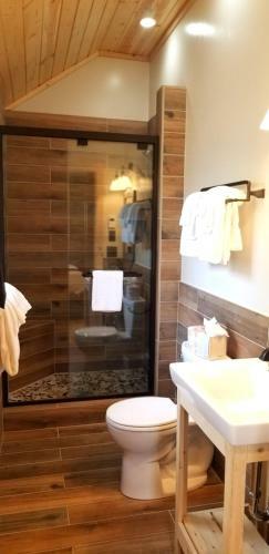 Hotel Convict Lake Resort