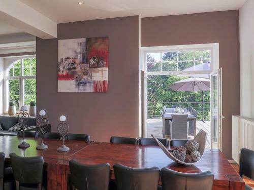 Villa Hez-de-s�verin