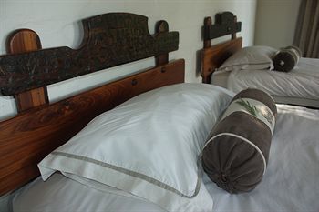Hotel Hippo Pools Resort
