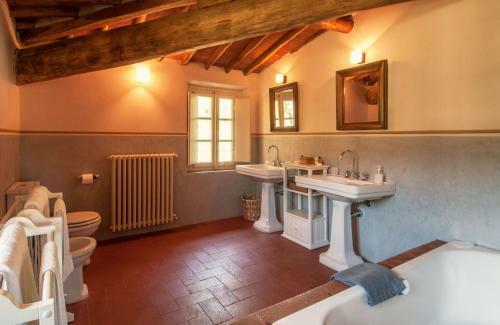 Hostal Villa La Flora