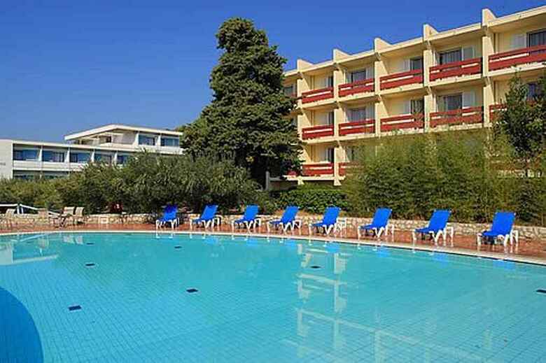Hotel Pharos