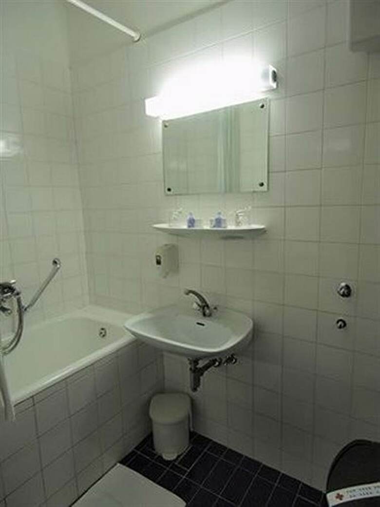Hotel Pharos