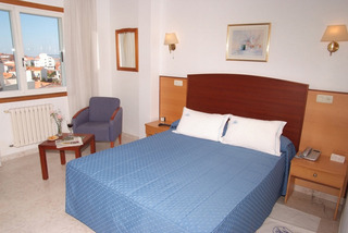 La Noyesa Hotel