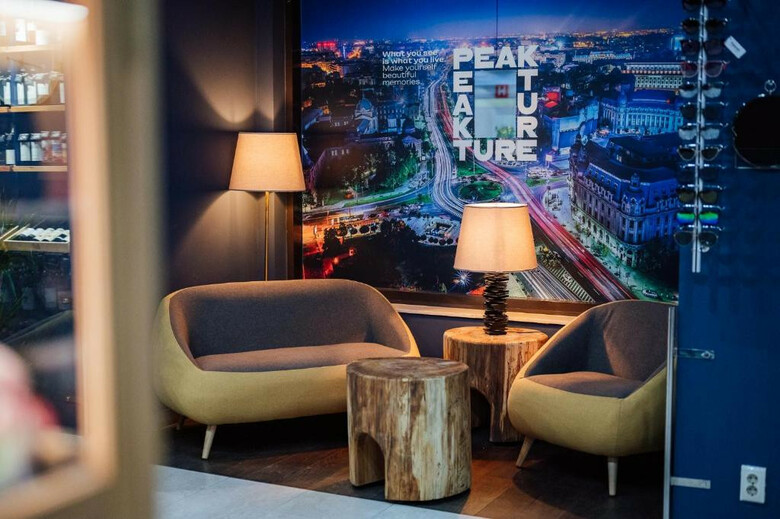 Peakture Hotel