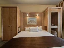 Hotel Ramada Paris Tour Eiffel