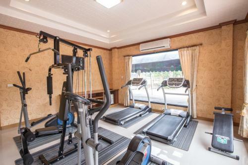 Juntra Resort & Hotel