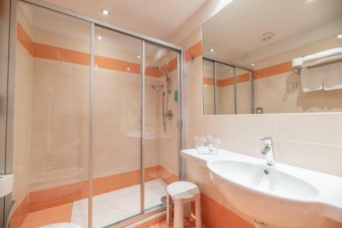 Hotel Sporting Ravelli