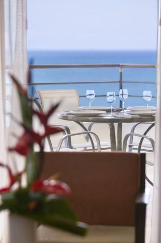 Ramada Hotel & Suites By Wyndham Noumea