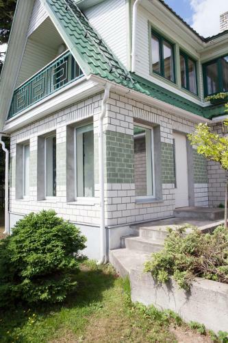 Allika Holiday House