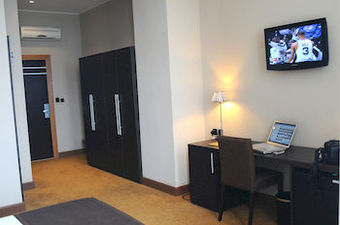 Tana Hotel