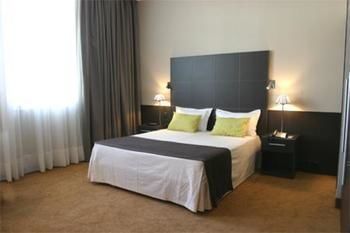 Tana Hotel
