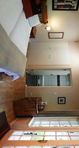 Somer Place B&B
