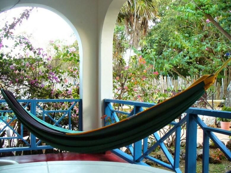 Hostal Catcha Falling Star Gardens