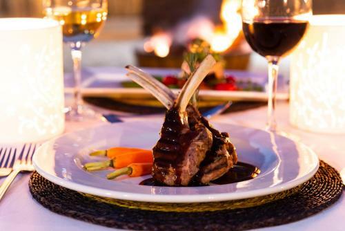 Inyati Game Lodge