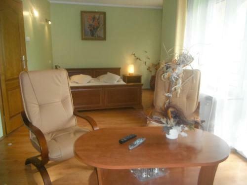 Hostal Pensjonat Przy B?oniach