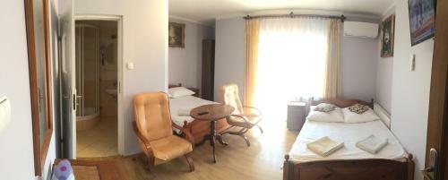 Hostal Pensjonat Przy B?oniach