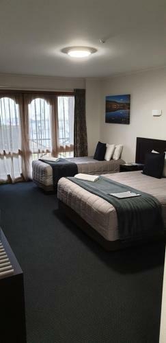 Hotel Golden Gate Lodge