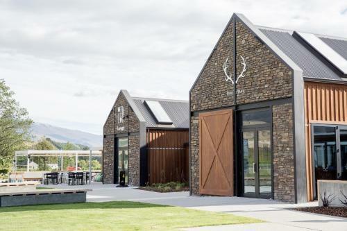 Hotel Golden Gate Lodge