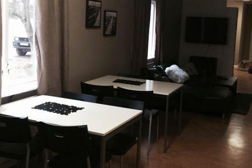 Stf Hostel L�rbro/grannen