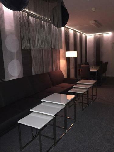Stf Hostel L�rbro/grannen