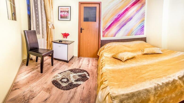 Hotel Eos
