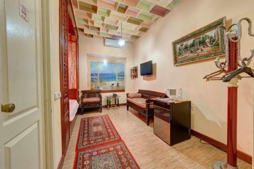 Aleksandria Hotel