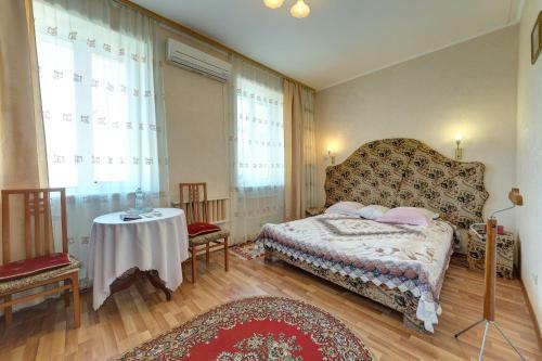 Aleksandria Hotel