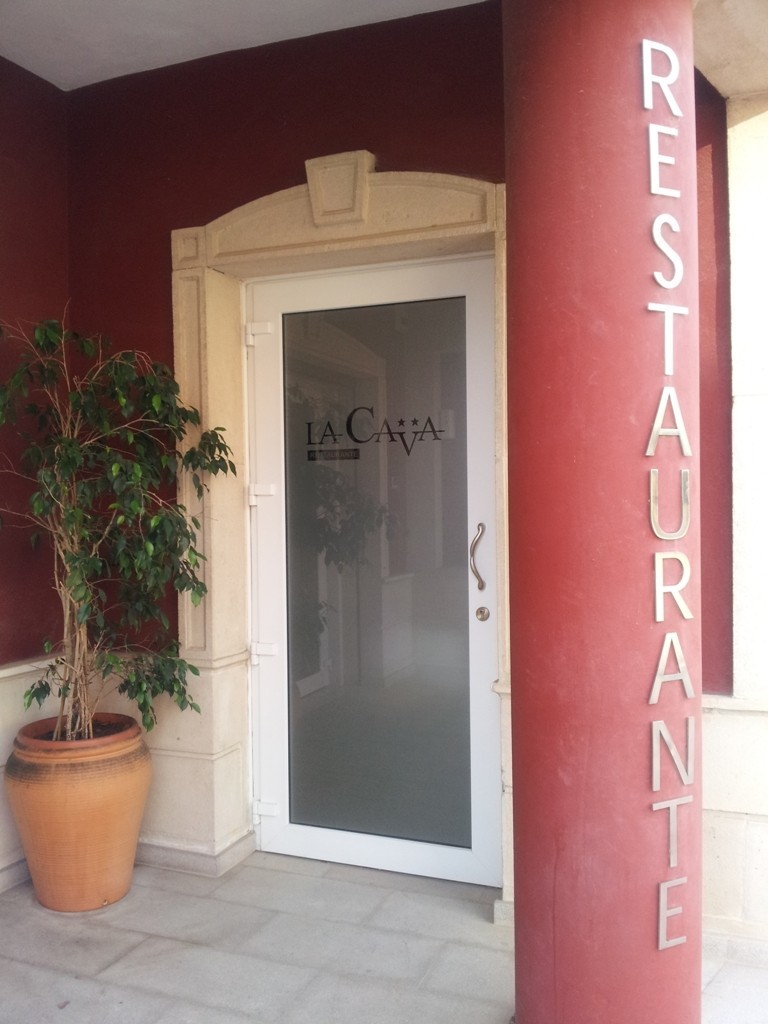 Hotel La Cava