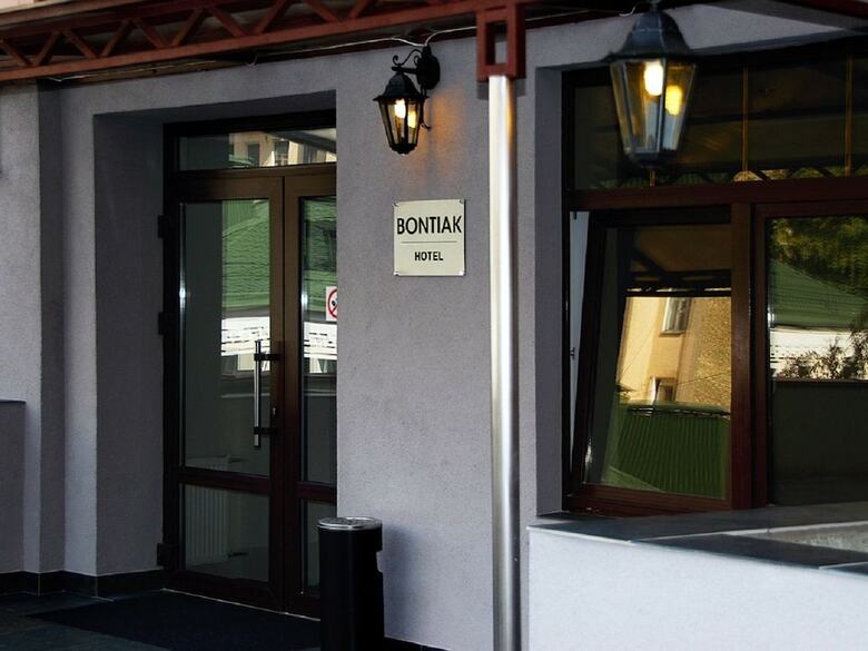 Bontiak Hotel