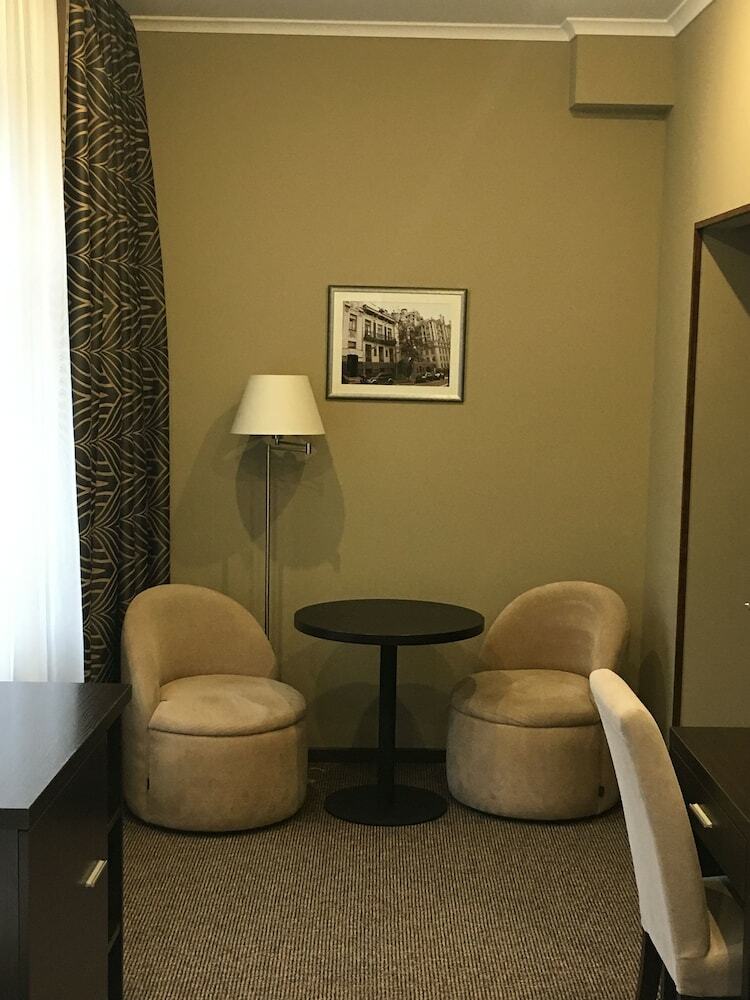 Bontiak Hotel