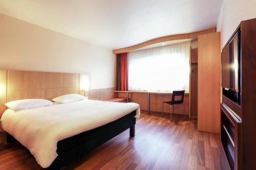 Hotel Ibis Charleville Mezi�res