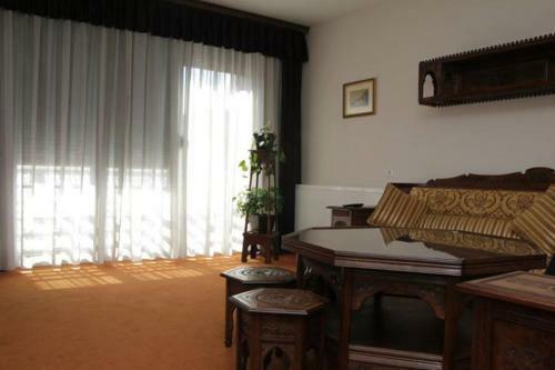 Hotel Oaza