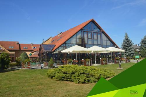 Hotel Trawa