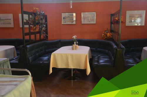 Hotel Trawa