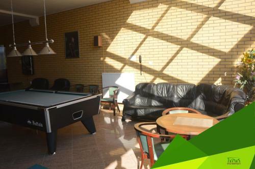 Hotel Trawa