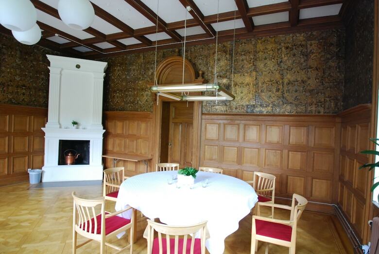 Hostal Hellidens Slott Och Vandrarhem