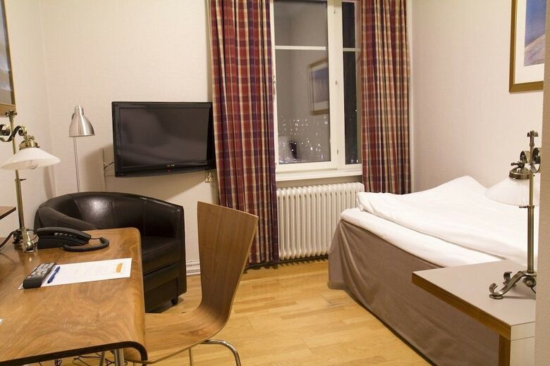 Hotel Pite� Stadshotell