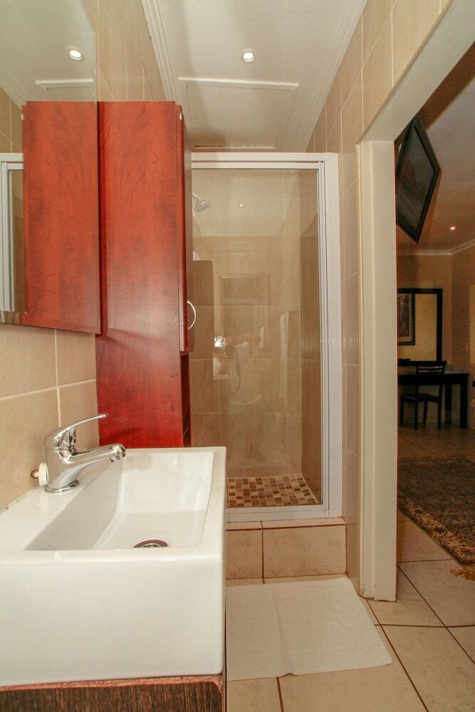 Hostal Chartwell Guest House