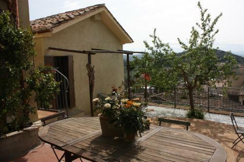 B&b44