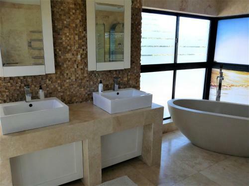 Hostal Laluxe