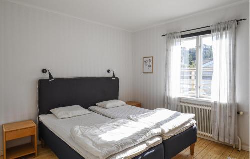 Holiday Home Bovallstrand Kaprifolgatan