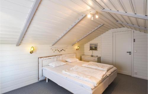 Holiday Home Bovallstrand Kaprifolgatan
